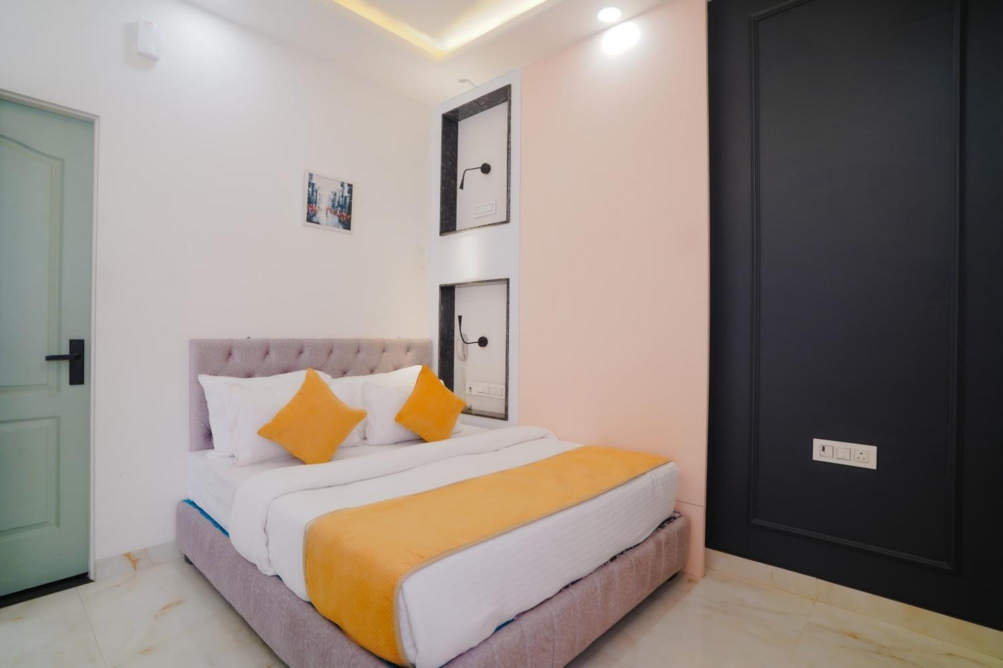 Hotel The Hidden Door-Near Jaipur Airport Buitenkant foto