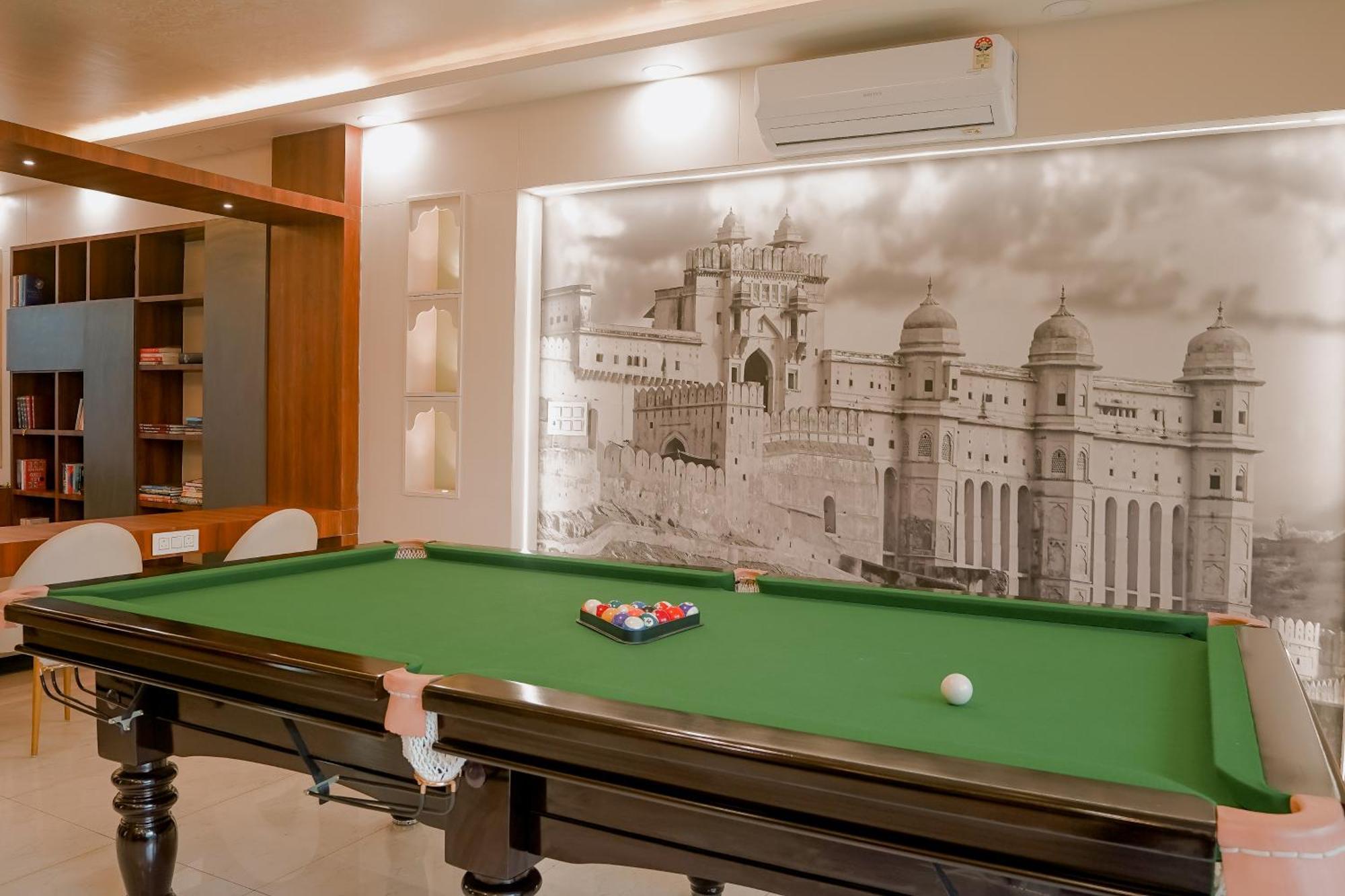 Hotel The Hidden Door-Near Jaipur Airport Buitenkant foto